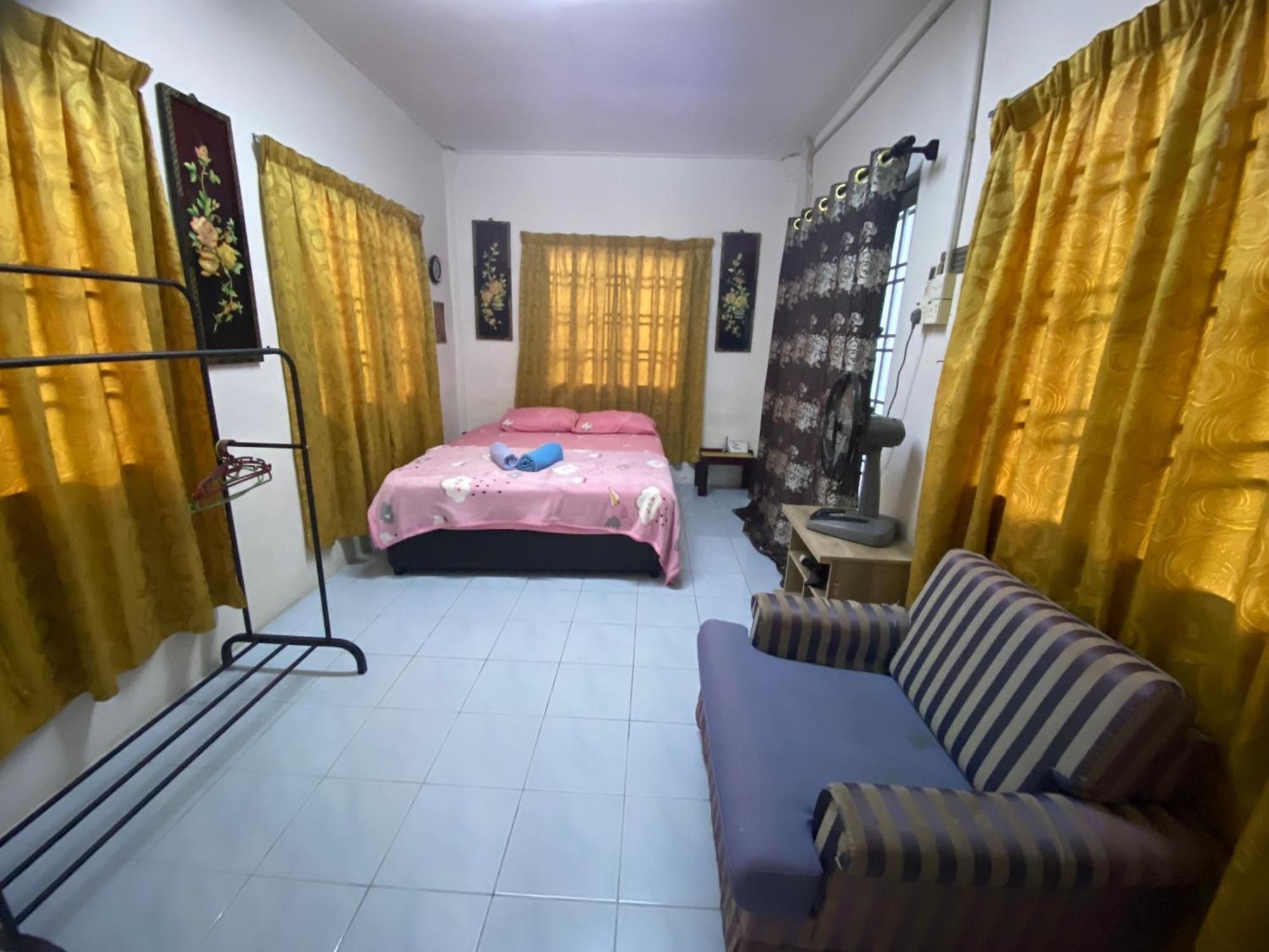 Padang Besar Roomstay Firdaus Экстерьер фото